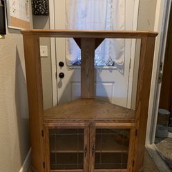 Cornerback TV Stand