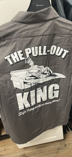 The Pull-Out King Graphic Button-Up Shirt