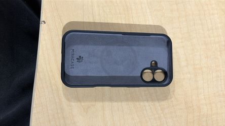 iPhone 17 case