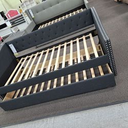twin/twin Daybed set(mattress included:$569)