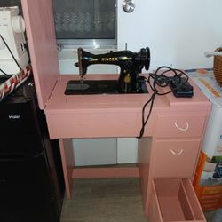 Singer sewing machine