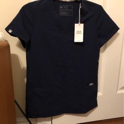 FIGS Scrub Top
