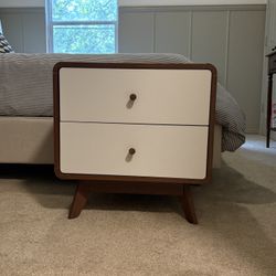Mid Century Style Side Table. 