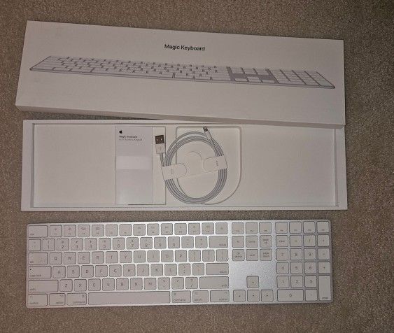 Apple Magic Keyboard with Numeric Keypad