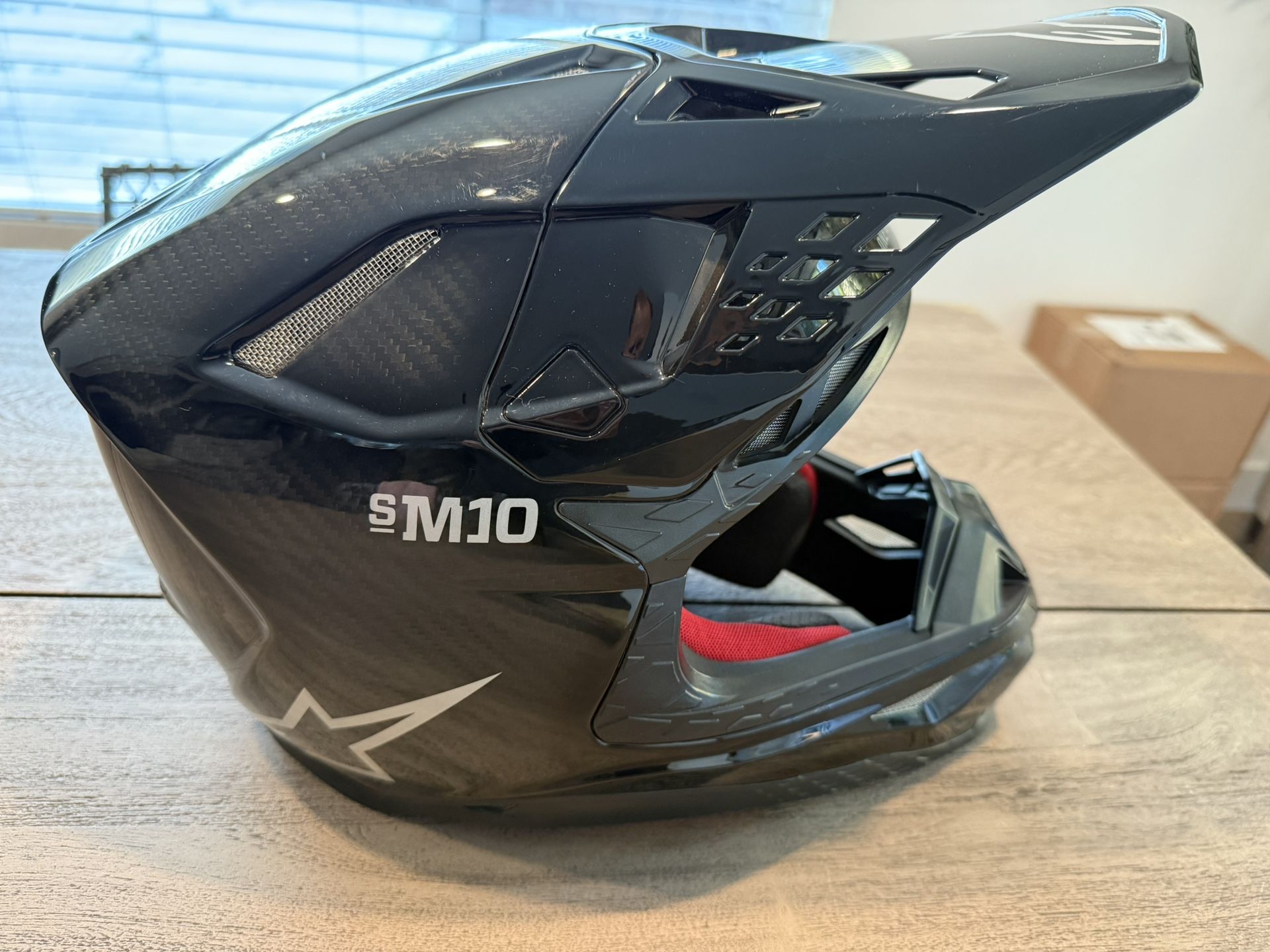 Alpinestars SM10 Carbon Helmet Size M