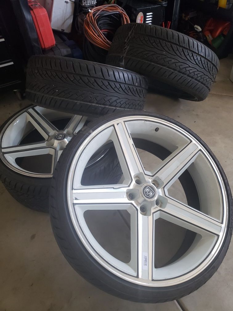 24 inch irocs, iroks, 5x115 or 5x4.50 rims good tires