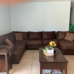 Used Spacious Sectional Chocolate Microfiber . 65 X 134 X 64.