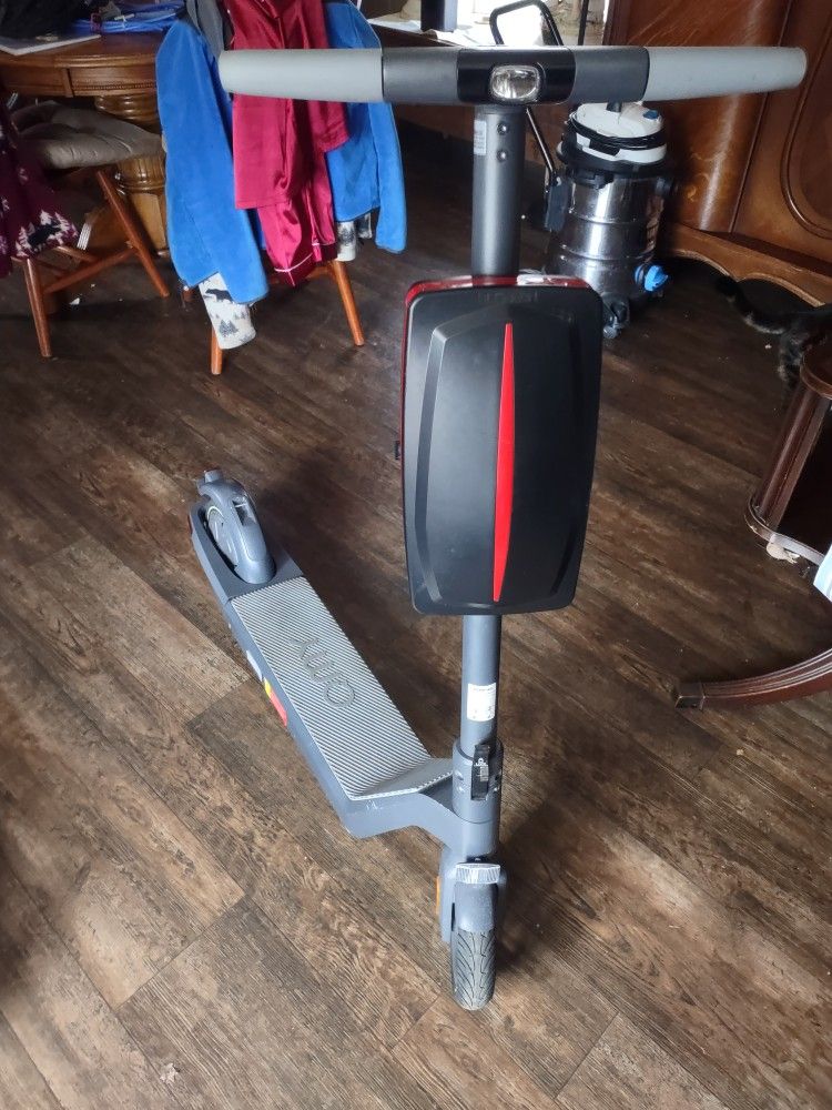 Electric Scooter 