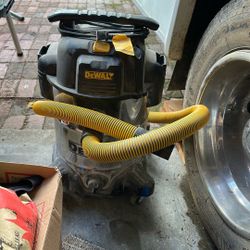 Dewalt Vac