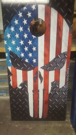 CUSTOM CORN HOLE BOARDS WITH MATCHING BAGS
