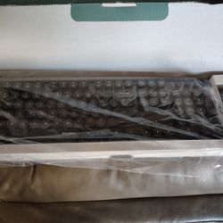 Black Mofi Wireless Keyboard And Mouse 