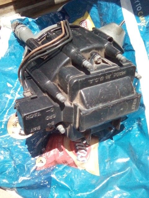 HEI Chevy Small and Big Block Distributot