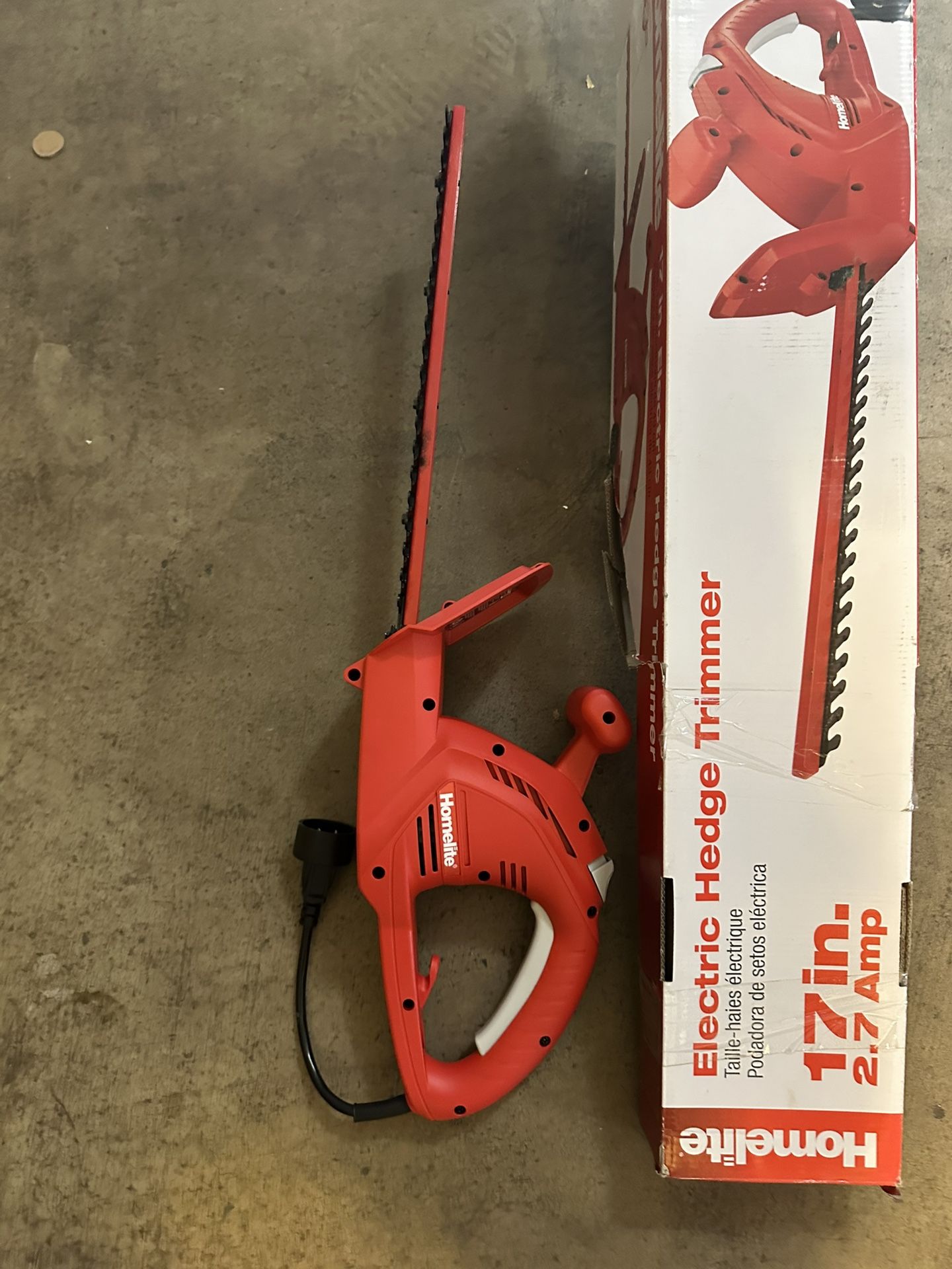 Homelite 17 in. 2.7 Amp Electric Hedge Trimmer