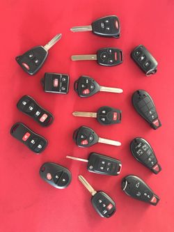 Venta y programación de llaves con chip y controles