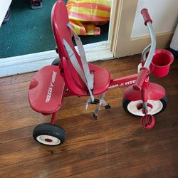 radio flyer trisiclo