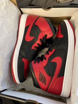 Jordans 1 & 13 Sz 9.5 & 10