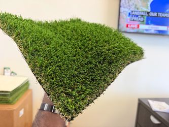 New Artificial Grass - 750sf Roll