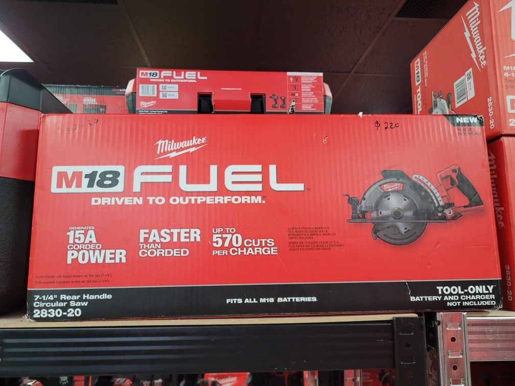 Milwaukee M18 Fuel 7-1/4" Rear Handle Circular Saw Tool Only