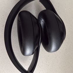 Studio Beats Pro $100