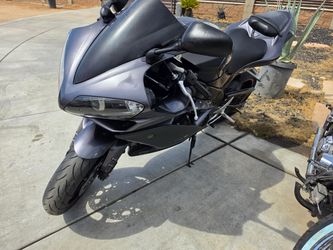 2008 yamaha r1 clean title