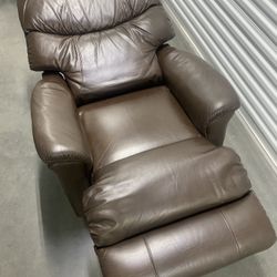 Rocker recliner by La-Z-Boy