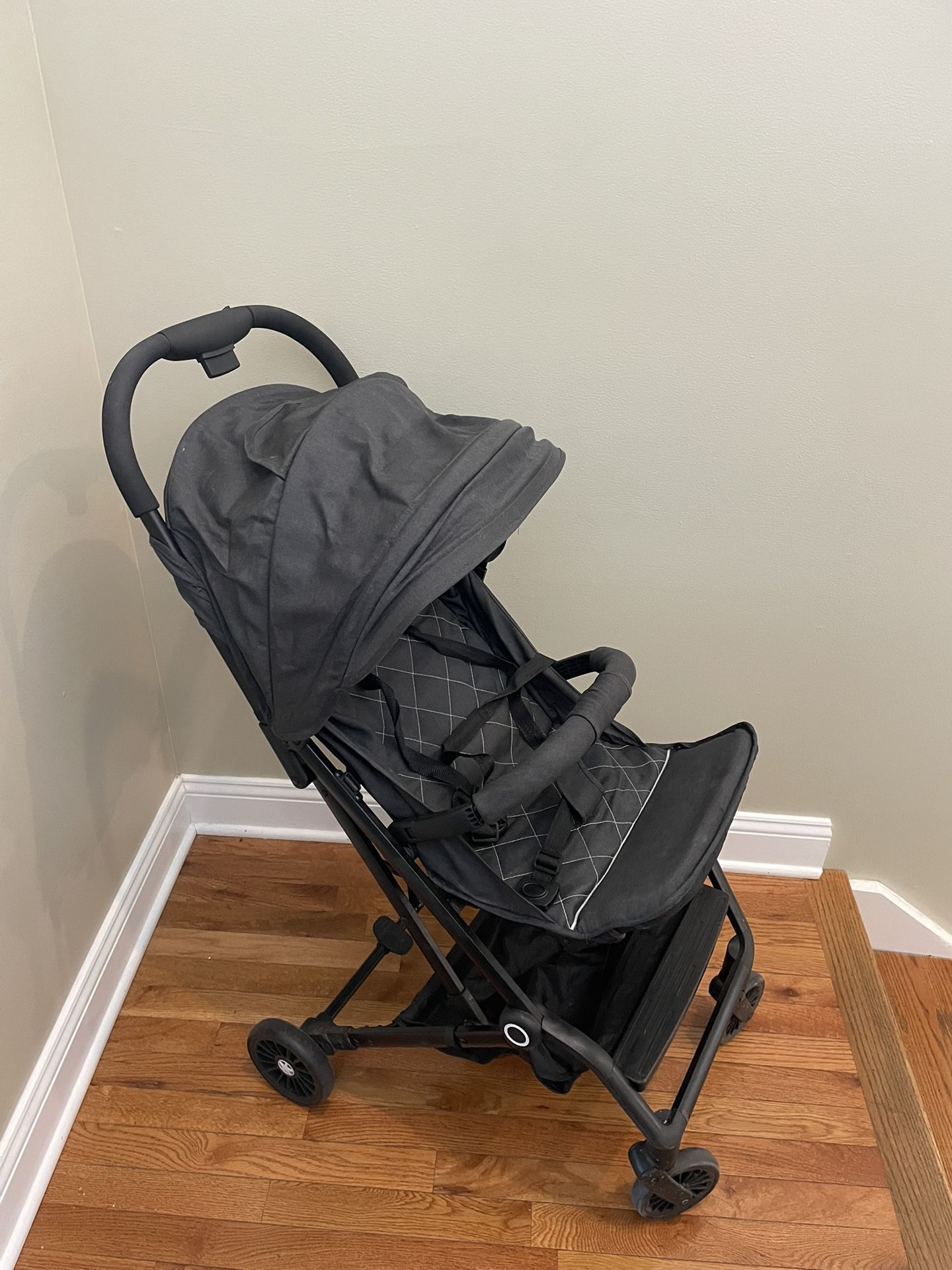 Lightweight Stroller with Pull Rod Umbrella Stroller One-Hand Fold Design Baby Infant Travel Stroller