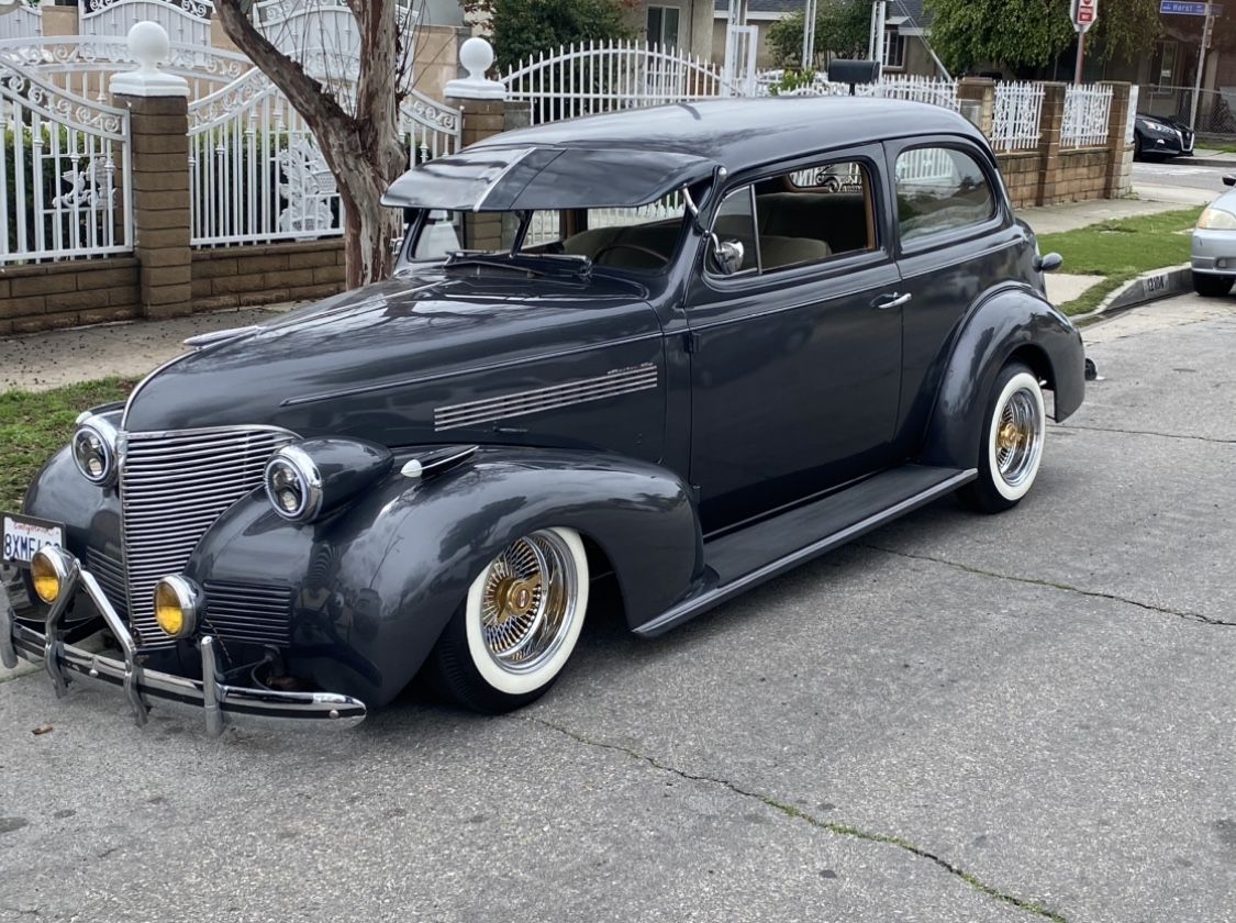 1939 Chevy Master 85