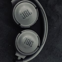 Jbl black