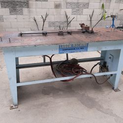 LUBOW  PNEUMATIC  AIR  TABLE  BENDER  MACHINE  1/2"  INCH  CAPACITY 