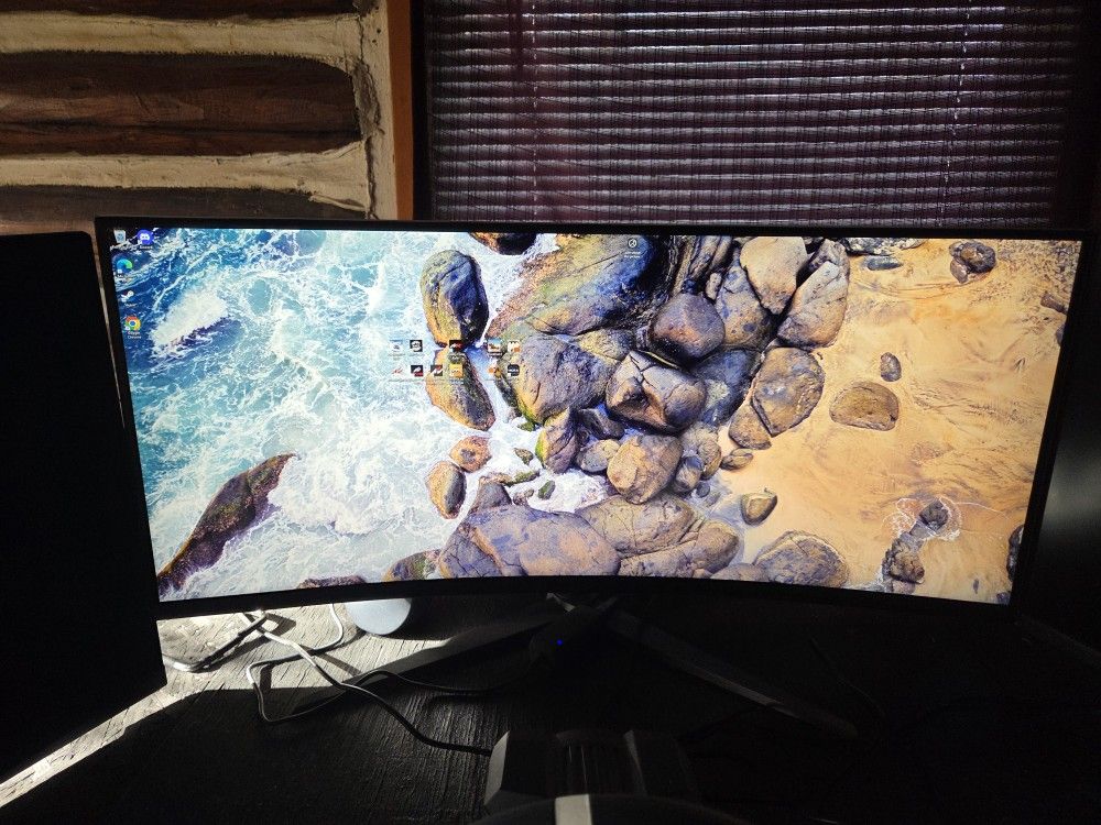 34" Curved Acer Monitor