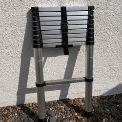 Telescoping Ladders,12.5 FT ( Van Nuys)