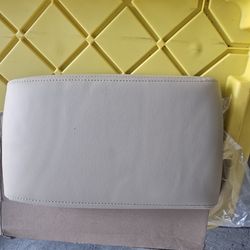 2008 Toyota Highlander Armrest. Brand New!