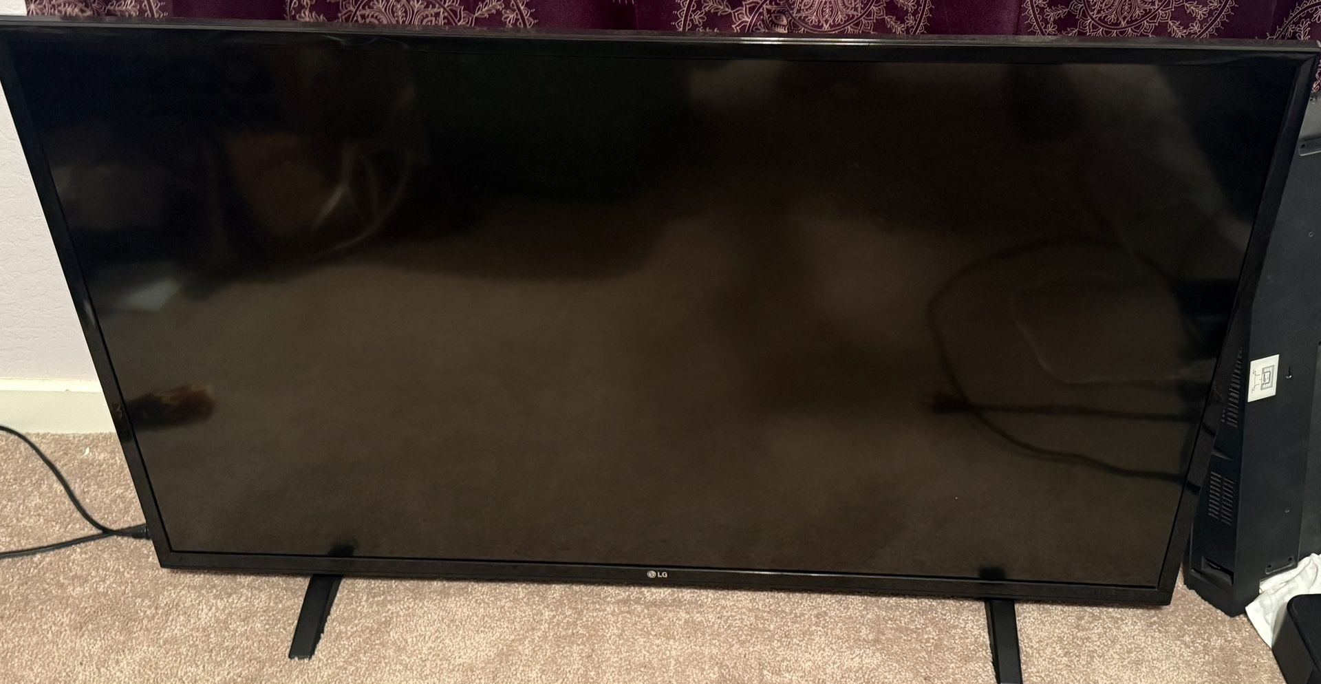 43 Inch LG Tv With Remote