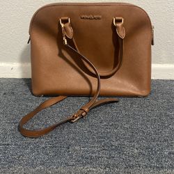 Micheal Kors Purse