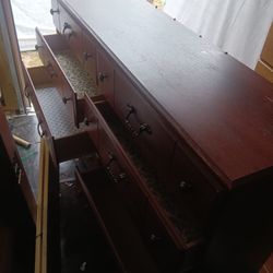 8 Drawer Dresser  With Mirror 