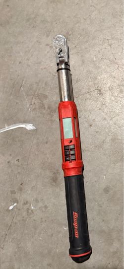Snap on digital torque wrench