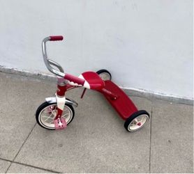 Kids  Vintage Radio Flyer Tricycle