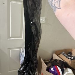 BLACK THIGH HIGH BOOTS SZ-8