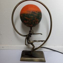 Mid-century Modern Art Deco / Nouveau Table Lamp