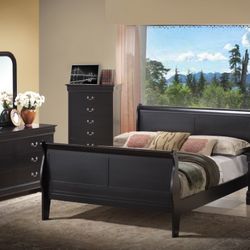 4pc Bedroom Set And Mattress Set 
