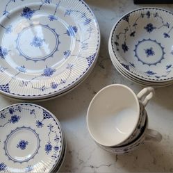 Collectible Vintage Johnson Bros. "Denmark" Dishware Set of Four (4)