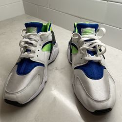 Nike Air Huarache “Scream Green”, Size 8.5