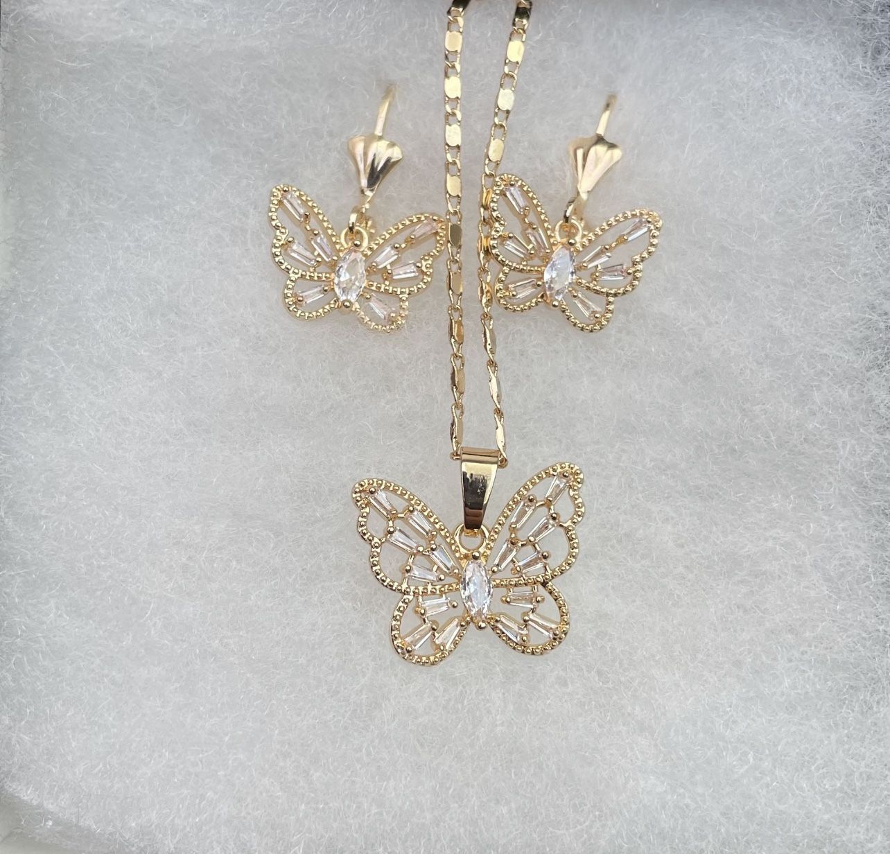 Mother’s Day Butterfly Necklace Set