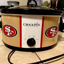 Crockpot Crock-Pot San Francisco 49'ers Cook & Carry Slow Cooker 🏈 $75