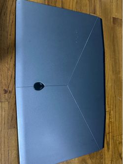 Alienware m17 Gaming Laptop