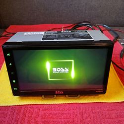 Radio Bosss Car play Bluthooth usb aux