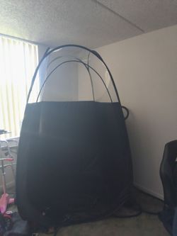 Spray tanning tent and machine brand new