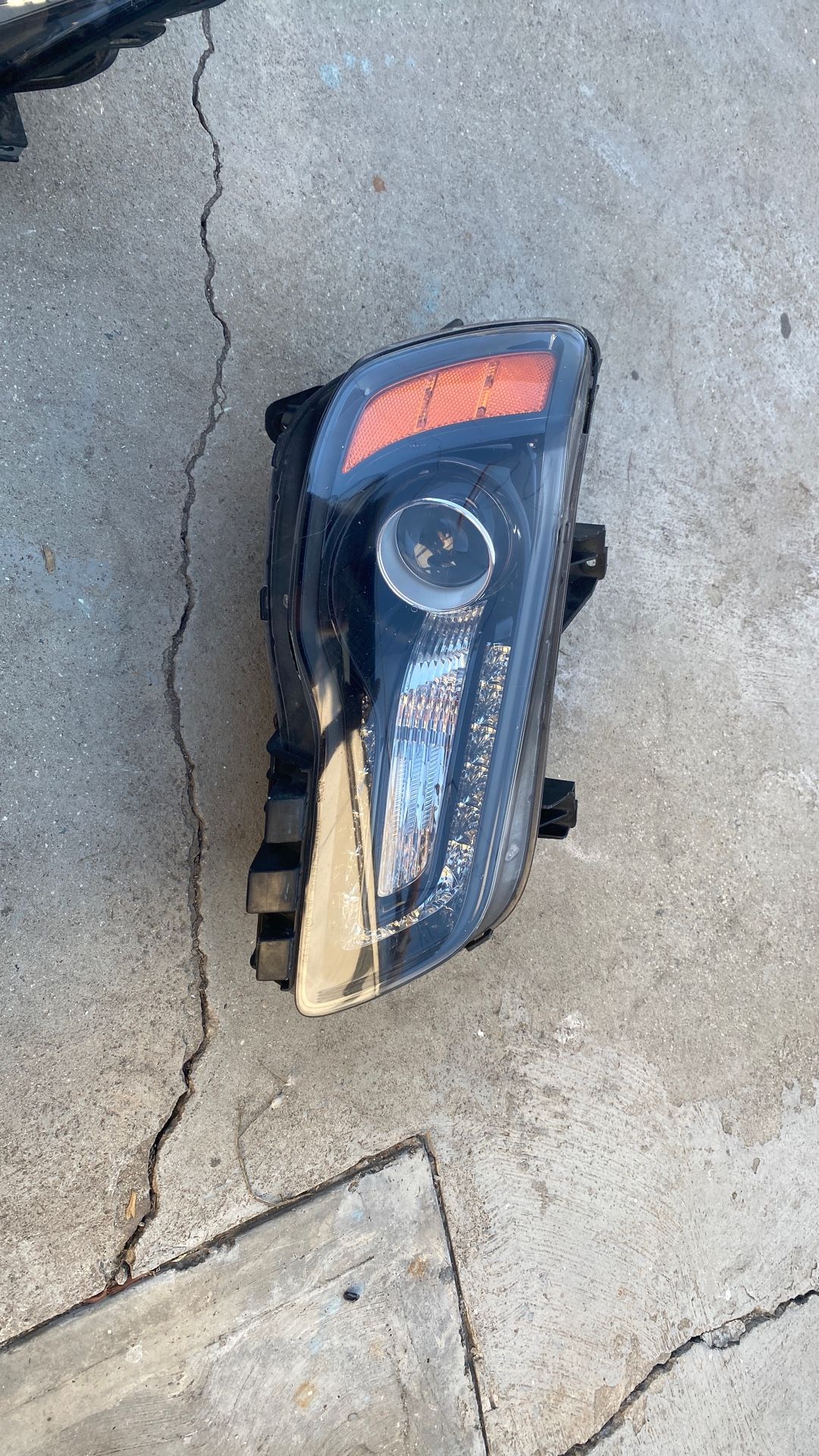 2011-2014 Headlight Chysler 300