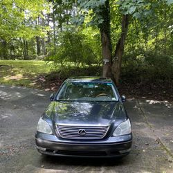 2004 Lexus LS 430