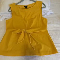 ANN TAYLOR blouse Size Large Stretch , Perfect Condition Used Once